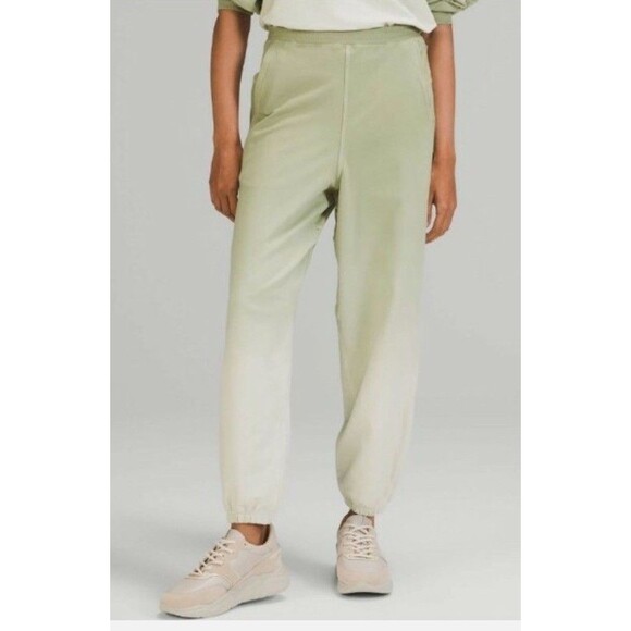 Lululemon LA Super High Rise Jogger Sweatpant Womens 10 Green Ombre Athleisure - Picture 1 of 8